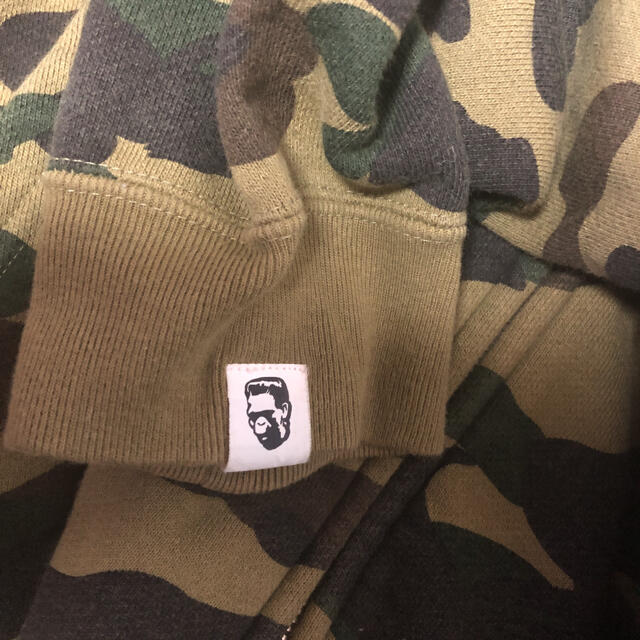 A BATHING APE(アベイシングエイプ)の初期シャークパーカー1stカモ メンズのトップス(パーカー)の商品写真