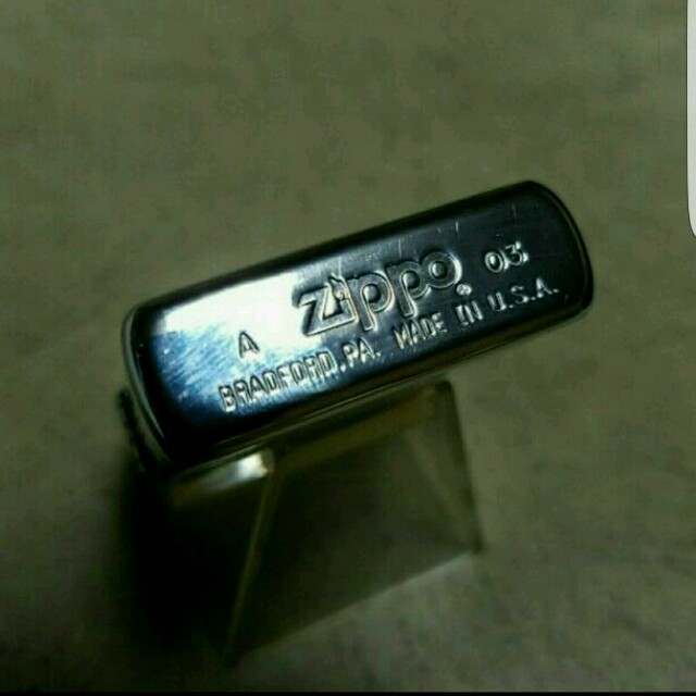 ZIPPO(ジッポー)の❤新品箱無し❤03A'Zippoフラワークロス❤サテーナ❤送料無料❤ メンズのファッション小物(タバコグッズ)の商品写真