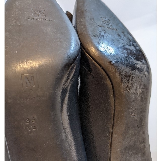 BRUNOMAGLI(ブルーノマリ)のブルーノマリ パンプス ブラック リボン レディースの靴/シューズ(ハイヒール/パンプス)の商品写真