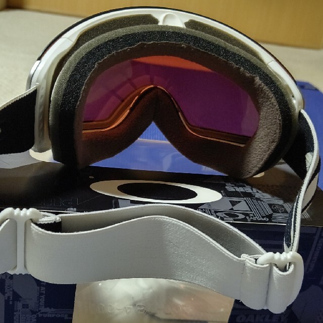 Oakley(オークリー)のオークリー フライトデッキXM スポーツ/アウトドアのスノーボード(アクセサリー)の商品写真