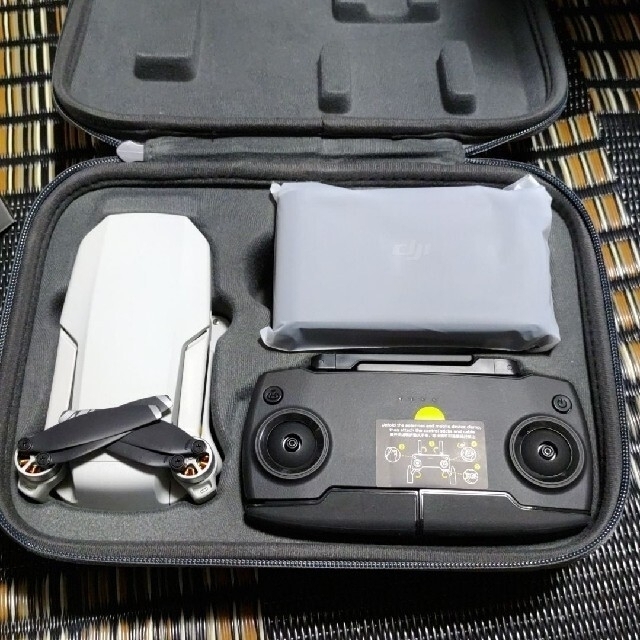 DJI Mavic Mini Fly More comboフライモア コンボ