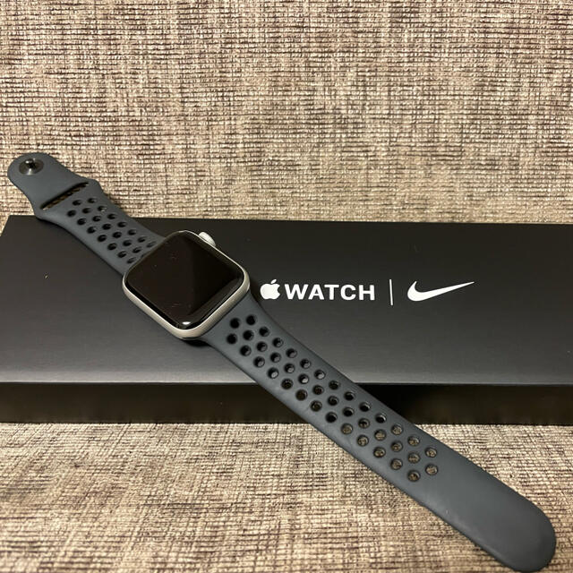 Apple watch Nike series6 40mm GPS　ネイビー