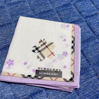 バーバリー(BURBERRY)の⭐️専用です⭐️新品⭐️バーバリー　ハンカチ　さくら柄(ハンカチ)