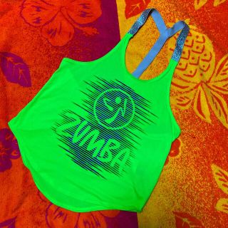 ズンバ(Zumba)のzumba ズンバタンクトップ　(トレーニング用品)