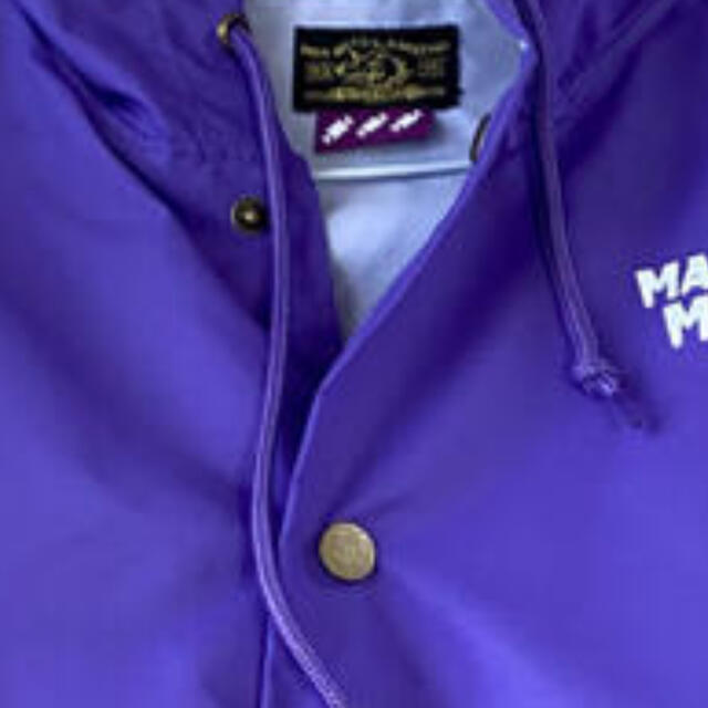 MAN WITH A MISSION(マンウィズアミッション)のMWAM フード付きコーチジャケット　L メンズのジャケット/アウター(ナイロンジャケット)の商品写真