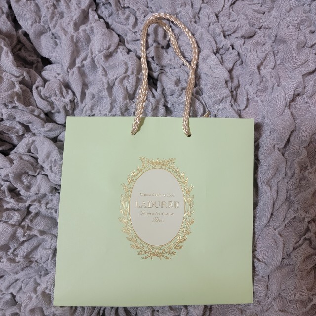 LADUREE(ラデュレ)のラデュレ　ショップ袋 レディースのバッグ(ショップ袋)の商品写真