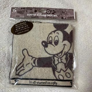 ディズニー(Disney)の【新品】レア！東京ディズニーリゾート35周年タオル(タオル/バス用品)