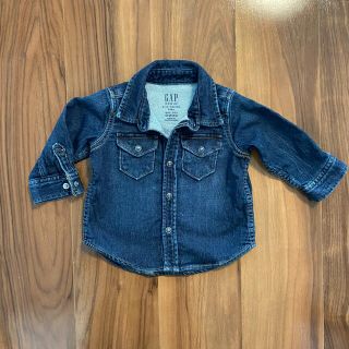 ベビーギャップ(babyGAP)のGAP ベビー　デニム　シャツ　70(シャツ/カットソー)