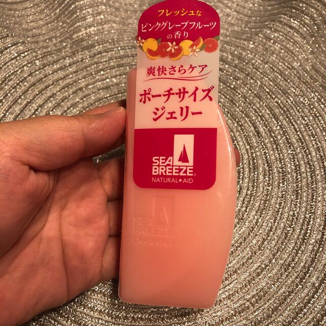 シーブリーズ デオ＆ジェル B ピンクグレープフルーツの香り(100ml) コスメ/美容のボディケア(制汗/デオドラント剤)の商品写真