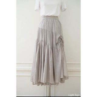 スナイデル(SNIDEL)のAsymmetric Tiered Cotton Skirt(ロングスカート)