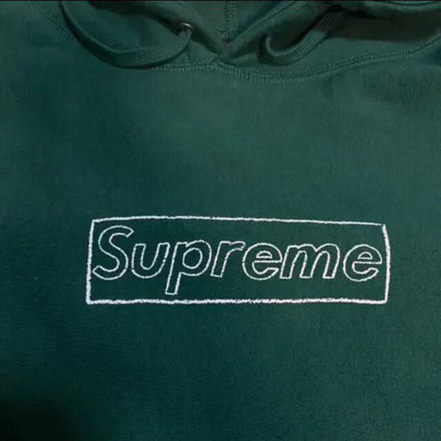 Supreme(シュプリーム)のChalk Logo Hooded Sweatshirt  box logo  メンズのトップス(パーカー)の商品写真