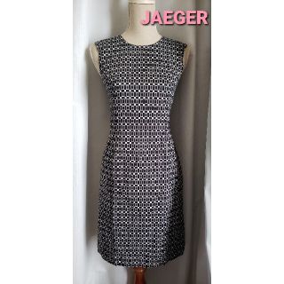 イエーガー(JAEGER)の大変美品　JAEGER  日本製　スタイル美人のスッキリワンピース　コットン(ひざ丈ワンピース)