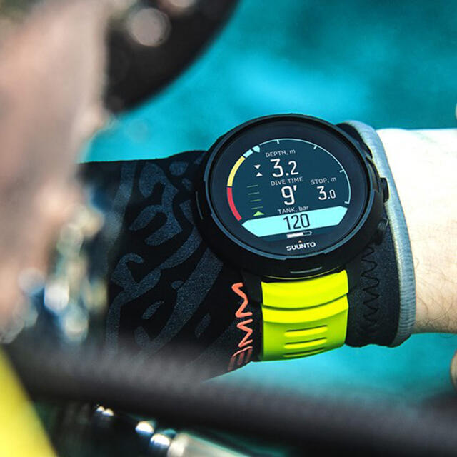 スント SUUNTO D5 新品 - マリン/スイミング