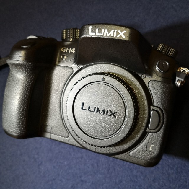 超美品 Panasonic GH4 ボディ パナソニック LUMIXカメラ