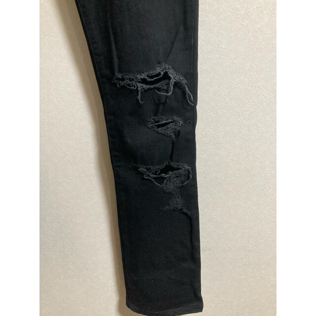 Saint Laurent(サンローラン)のサンローランパリ 15AW デストロイ スキニー ブラック デニムパンツ 29 メンズのパンツ(デニム/ジーンズ)の商品写真