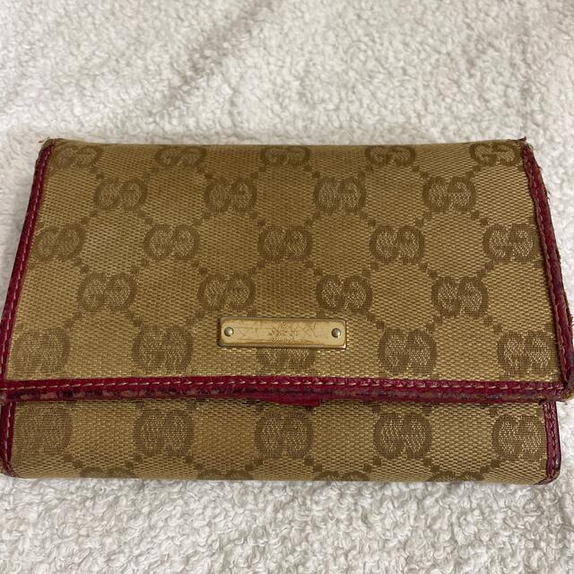 Gucci(グッチ)のGUCCI 箱付き　財布　クリスマス限定 レディースのファッション小物(財布)の商品写真