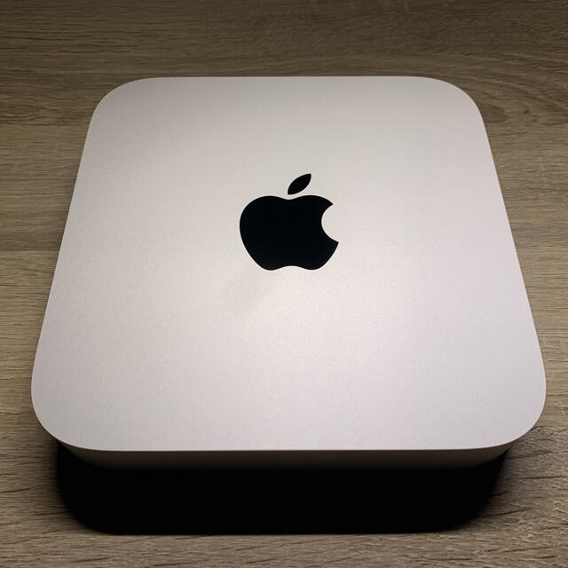 Apple(アップル)のMac mini late2020(M1) 16GB スマホ/家電/カメラのPC/タブレット(デスクトップ型PC)の商品写真