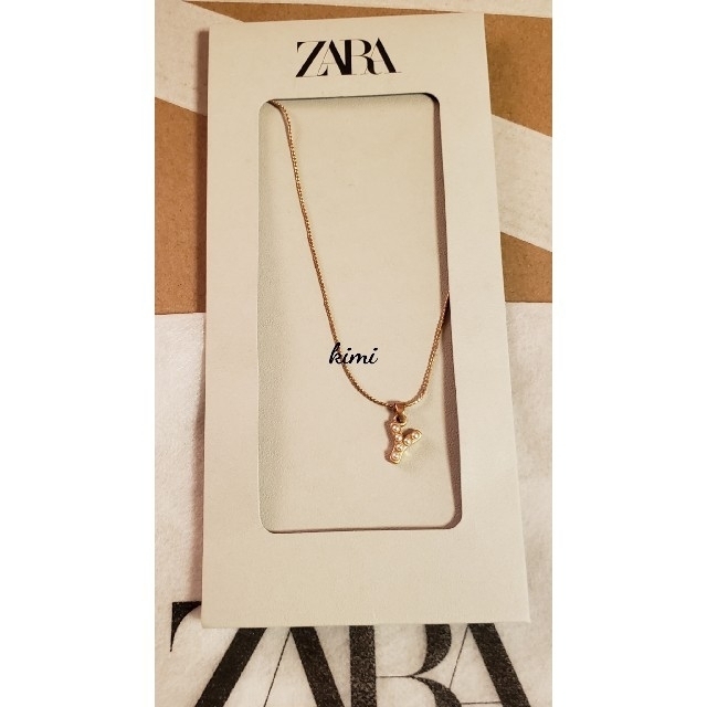 ZARA(ザラ)のZARA　(Y)　フェイクパール　イニシャルディテール　ネックレス　 レディースのアクセサリー(ネックレス)の商品写真