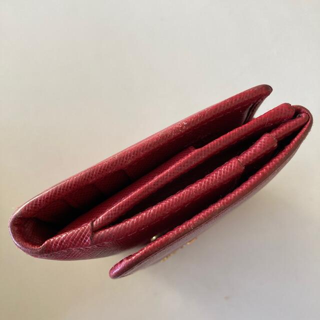 PRADA(プラダ)のPRADA プラダ　財布　レッド　赤　中古 レディースのファッション小物(財布)の商品写真