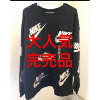 ナイキ(NIKE)の⭕️【入手困難完売品】NIKE ナイキ 総柄 トレーナー スウェット【L】(トレーナー/スウェット)