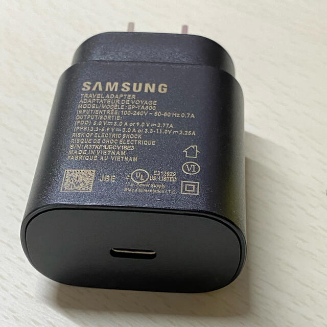 SAMSUNG(サムスン)の新品Samsung Galaxy急速充電器セット25w スマホ/家電/カメラのスマートフォン/携帯電話(バッテリー/充電器)の商品写真