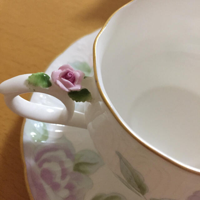 maruRi マルリ　Bone China ペアカップ\u0026ソーサー　新品　食器