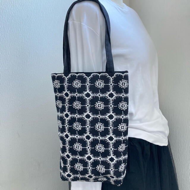 sale♡ミナペルホネン 新色anemoneで作成しましたちょっとそこまでbag