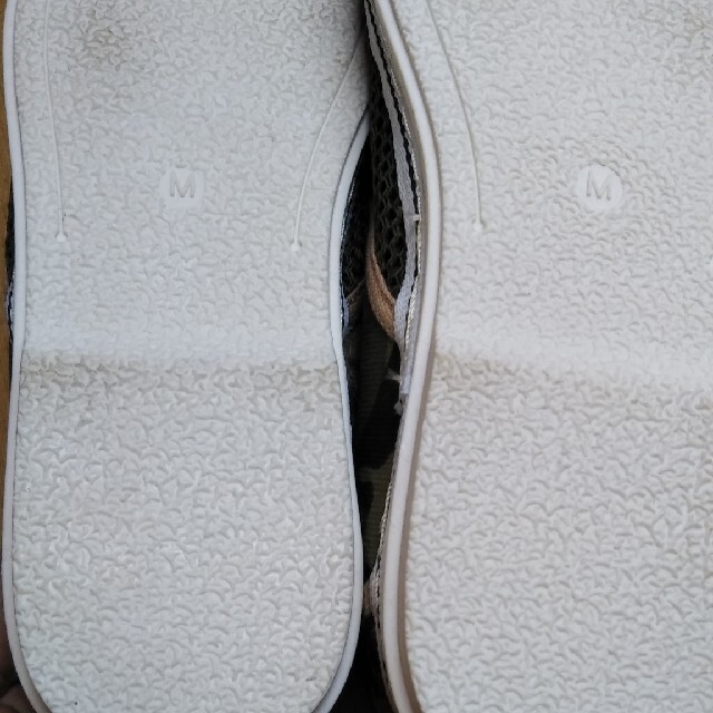迷彩柄　メッシュ靴 メンズの靴/シューズ(スリッポン/モカシン)の商品写真
