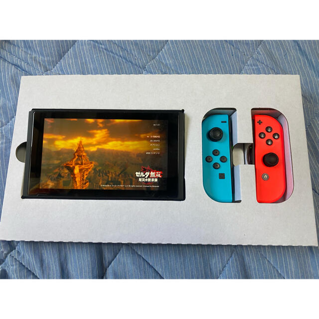 Nintendo Switch(ニンテンドースイッチ)のニンテンドースイッチ本体　一部欠品あり（説明参照）　本体保護フィルター付き エンタメ/ホビーのゲームソフト/ゲーム機本体(家庭用ゲーム機本体)の商品写真