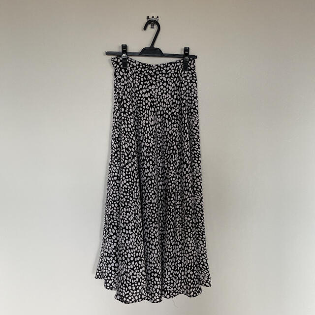 UNITED ARROWS(ユナイテッドアローズ)のロングスカート　レオパード レディースのスカート(ロングスカート)の商品写真