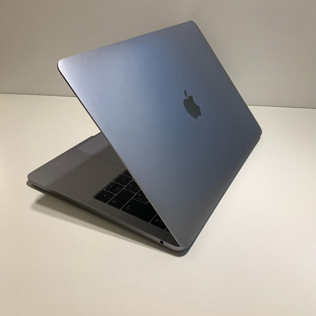 MacBook Pro 2017/13インチ/メモリ16GB/SSD 512GB