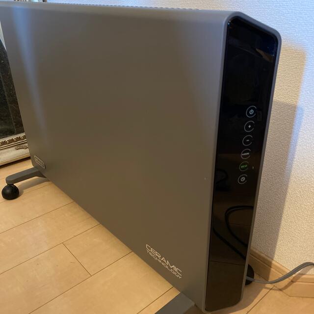 デロンギ　コンベクターヒーター　DeLonghi HXJ60L12