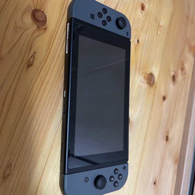 Nintendo Switch(ニンテンドースイッチ)のNintendo Switchカバーケースプロコンソフトケース付き エンタメ/ホビーのゲームソフト/ゲーム機本体(家庭用ゲーム機本体)の商品写真