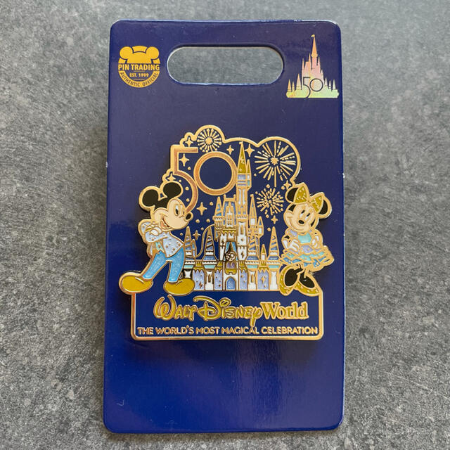 Disney(ディズニー)のwdw 50周年 ピン エンタメ/ホビーのおもちゃ/ぬいぐるみ(キャラクターグッズ)の商品写真