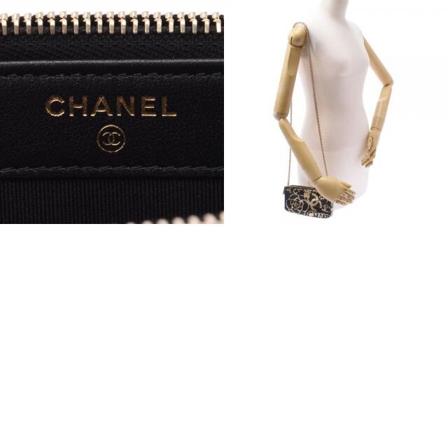 CHANEL(シャネル)のシャネル  チェーンクラッチ カメリアロゴ チェーンウォレット 黒/ゴール レディースのファッション小物(その他)の商品写真