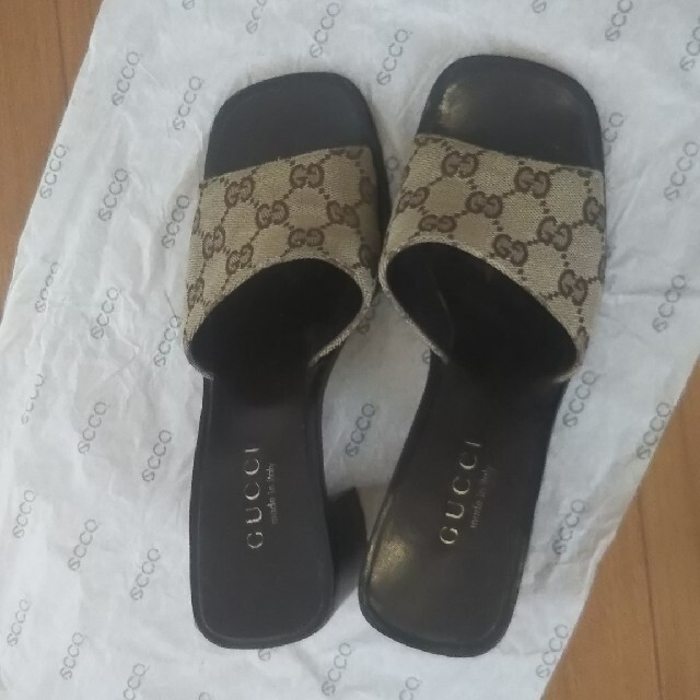 Gucci(グッチ)のGUCCI サンダル レディースの靴/シューズ(サンダル)の商品写真