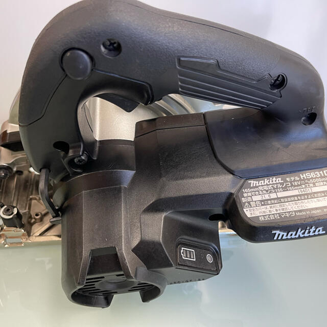 Makita(マキタ)のmakita 18v HS631Ｄ　165mm丸のこ 鮫肌 スポーツ/アウトドアの自転車(工具/メンテナンス)の商品写真