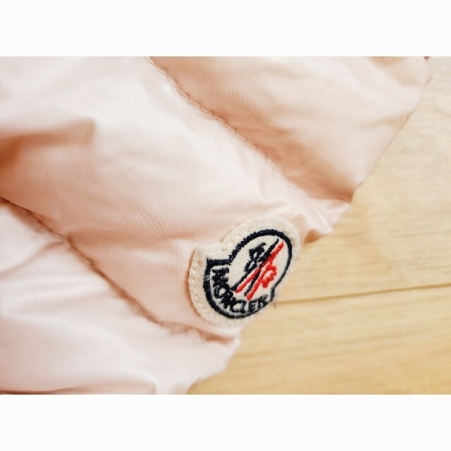 MONCLER(モンクレール)のモンクレール　キッズ　ベビー　3/100 キッズ/ベビー/マタニティのキッズ服女の子用(90cm~)(ジャケット/上着)の商品写真