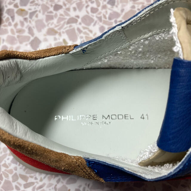 PHILIPPE MODEL(フィリップモデル)のPHILIPPE MODEL/スニーカー/EU41/NTLU メンズの靴/シューズ(スニーカー)の商品写真