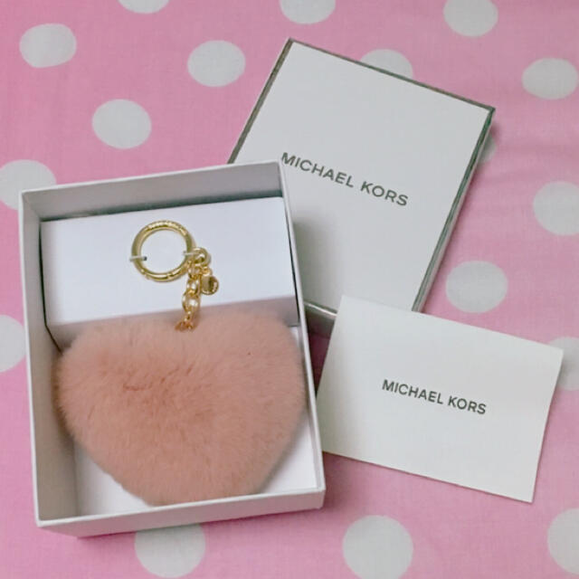 MICHAEL KORS(マイケルコース)の【新品】マイケルコース MICHAEL KORS チャーム ハンドメイドのファッション小物(バッグチャーム)の商品写真