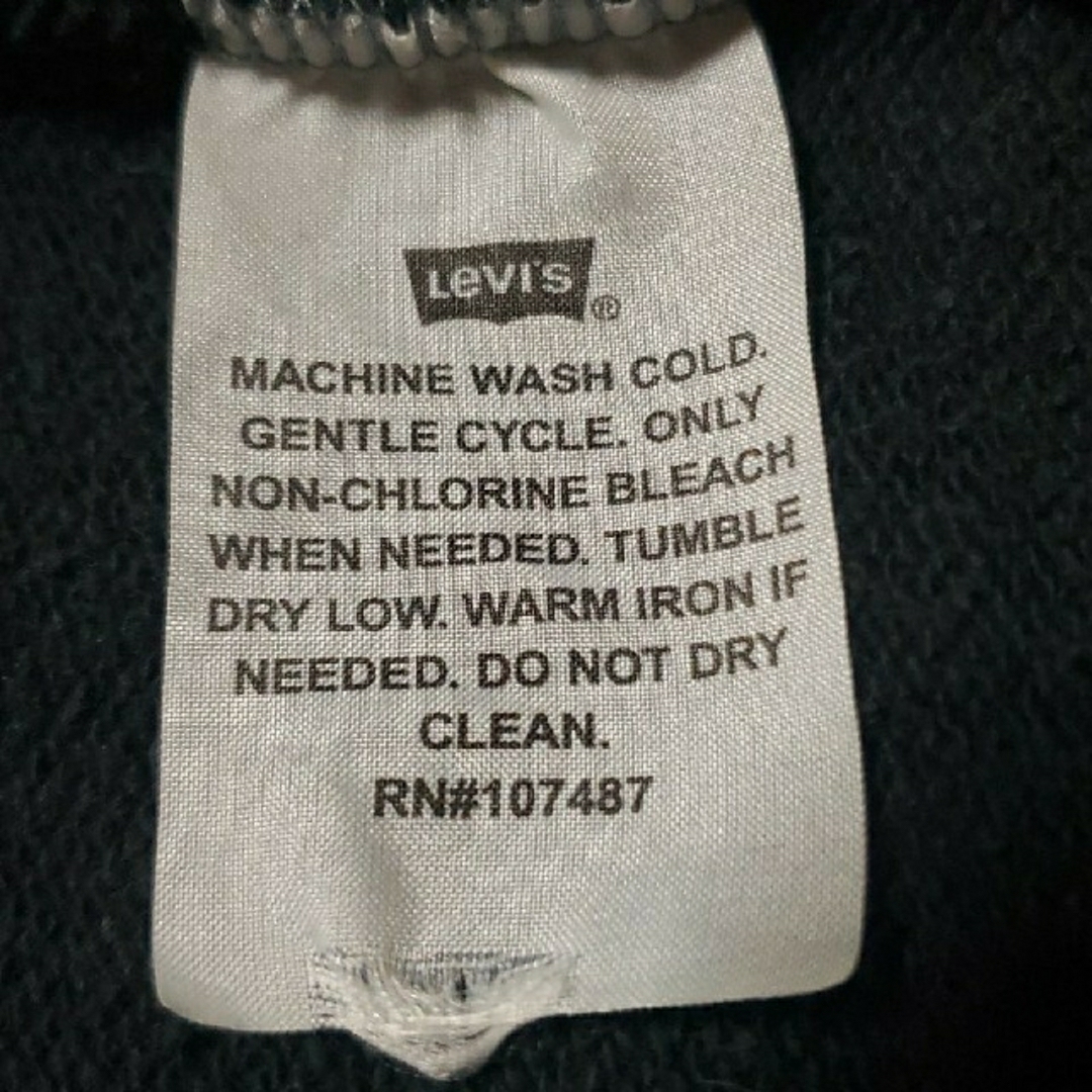 Levi's(リーバイス)のリーバイス ジップアップパーカー Levi's ジップアップパーカー レッド メンズのトップス(パーカー)の商品写真