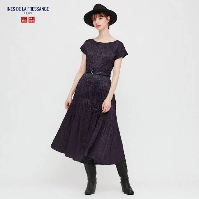 UNIQLO(ユニクロ)のユニクロ　サテンツイストプリーツワンピース　XS レディースのワンピース(ロングワンピース/マキシワンピース)の商品写真