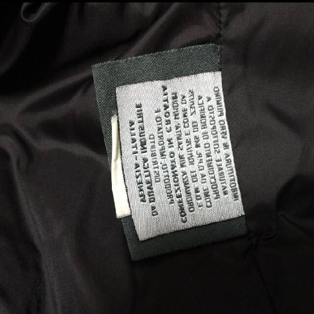 DUVETICA(デュベティカ)のDUVETICAデュベティカサイズ44ダウンジャ メンズのジャケット/アウター(ダウンジャケット)の商品写真