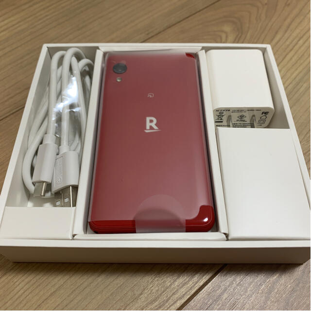 新品未使用　ミニ　rakuten mini クリムゾンレッドスマホ/家電/カメラ