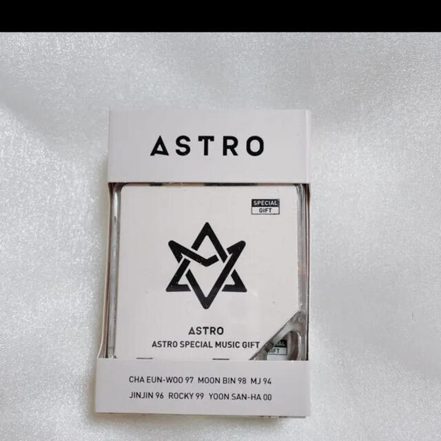 ASTRO アストロ キノアルバム トレカ付き 美品 ASTRO アストロ キノアルバム トレカ付き 美品