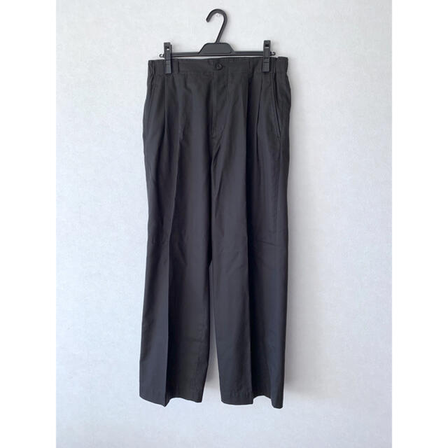 SUNSEA(サンシー)のirenisa TWO TUCKS WIDE PANTS/BLACK メンズのパンツ(スラックス)の商品写真