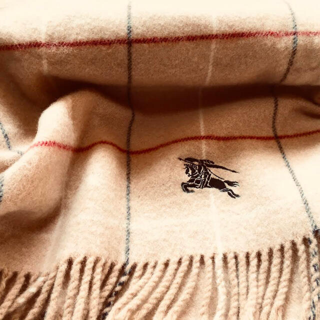 BURBERRY(バーバリー)のバーバリー ロンドン ☆ 膝かけ ☆ ベージュ インテリア/住まい/日用品の寝具(毛布)の商品写真