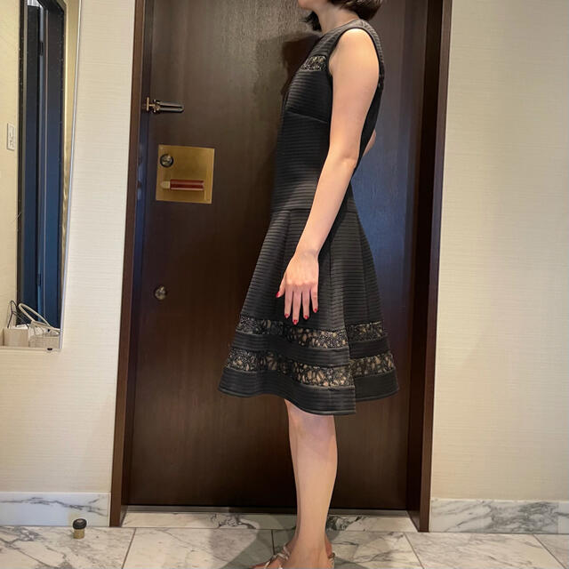 TADASHI SHOJI(タダシショウジ)のTadashi shoji ブラックドレス レディースのフォーマル/ドレス(ミディアムドレス)の商品写真