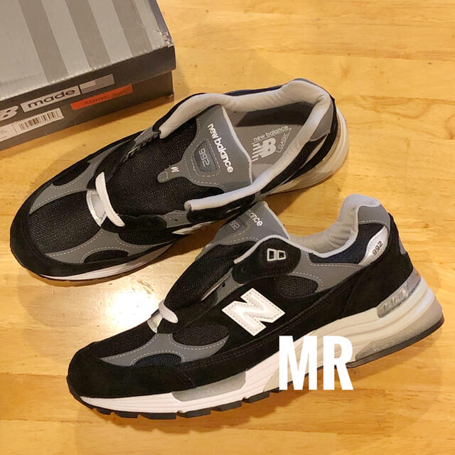29.5cm new balance M992EB | www.jarussi.com.br