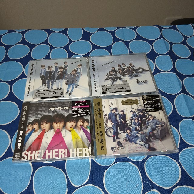 Kis-My-Ft2(キスマイフットツー)のKis-My-Ft2シングル3枚CD+DVD、アルバム1枚CD+DVD.4点セッ エンタメ/ホビーのタレントグッズ(アイドルグッズ)の商品写真